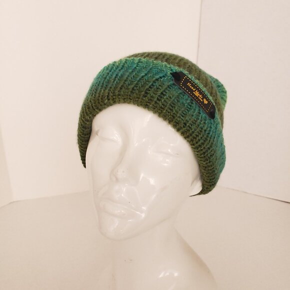 New Handmade Crochet Green Ombre Color Hat Beanie - Picture 1 of 10